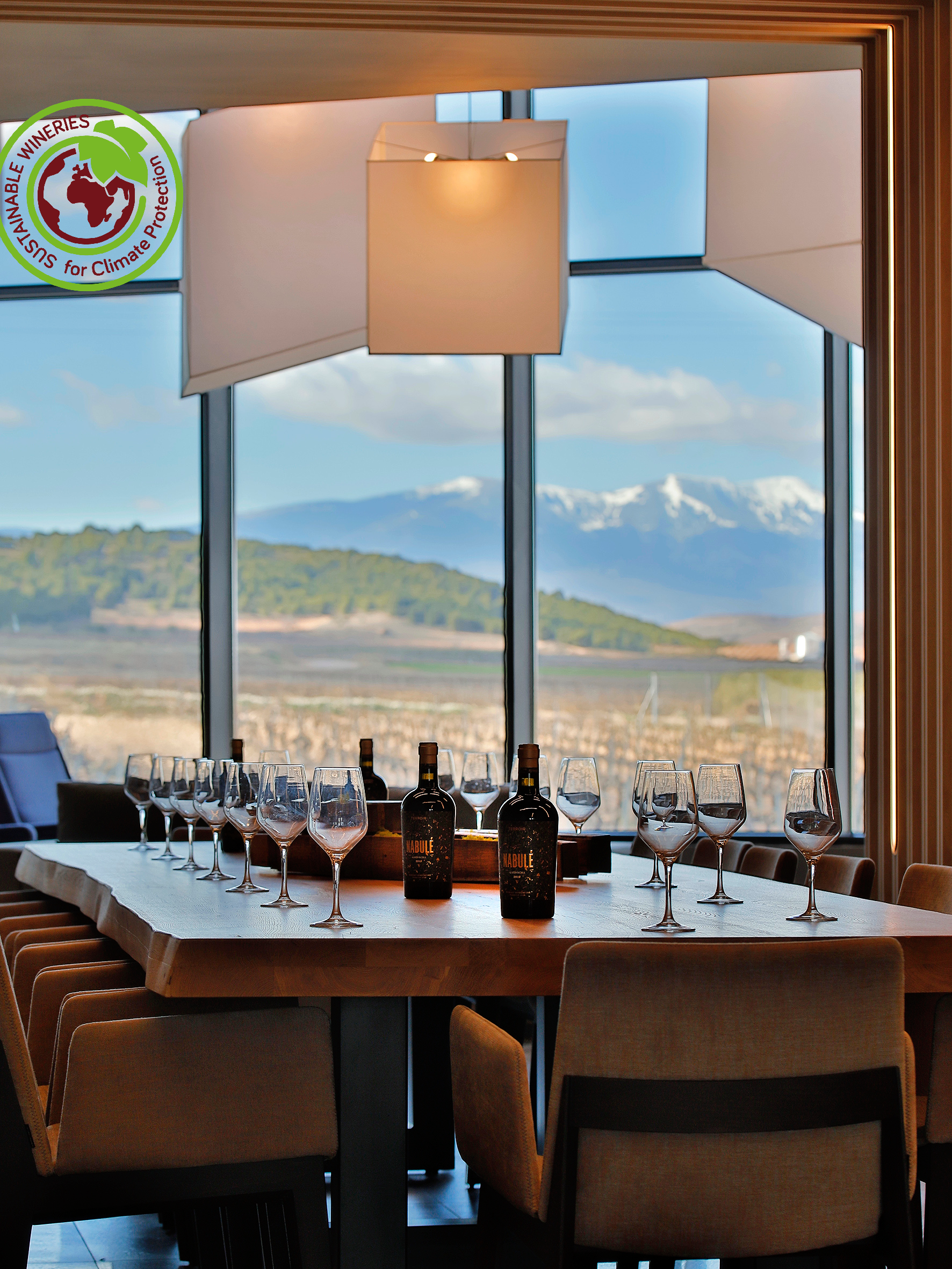 Bodegas Aragonesas recibe el certificado SWFCP